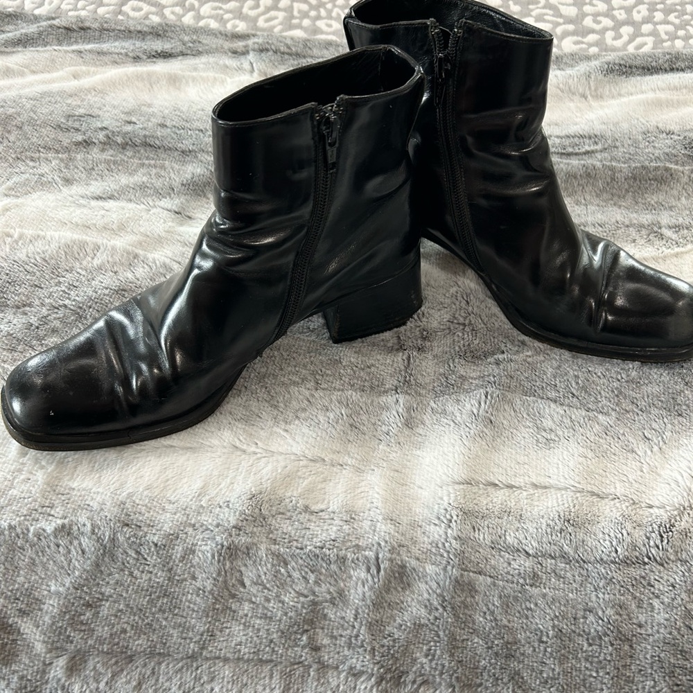 Via Spiga black leather boots; size 8